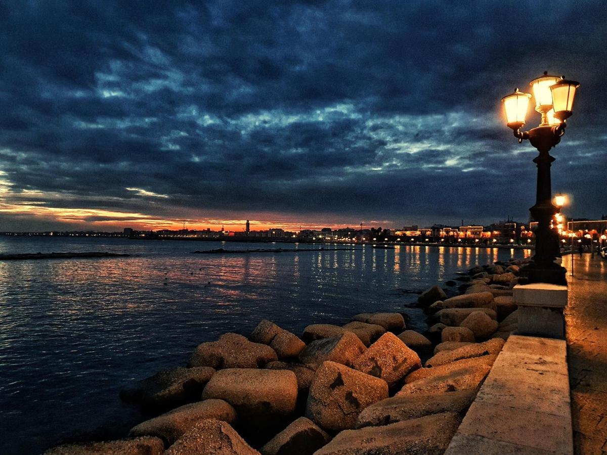 Dimora Fantasia Charme B&B Bari Exteriör bild